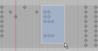 ドープシート モードで四角形にドラッグして選択したい複数のキーを囲みます